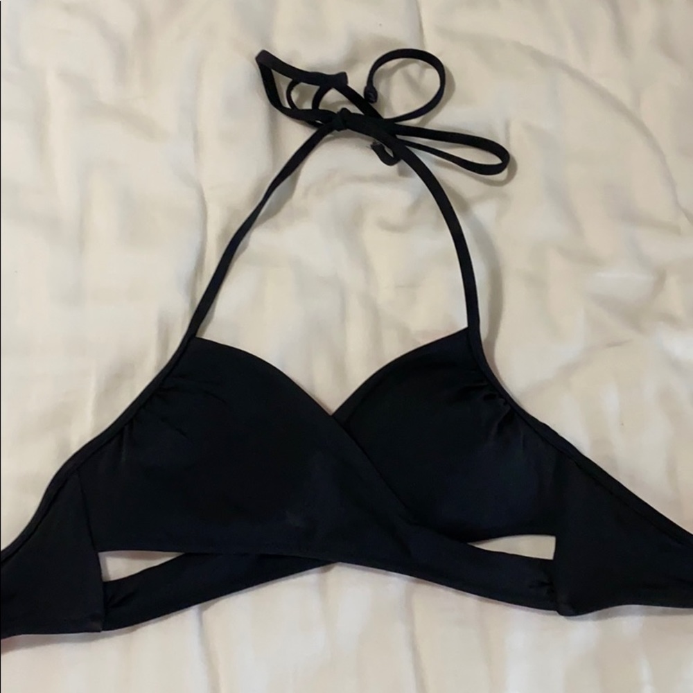 Black cross top